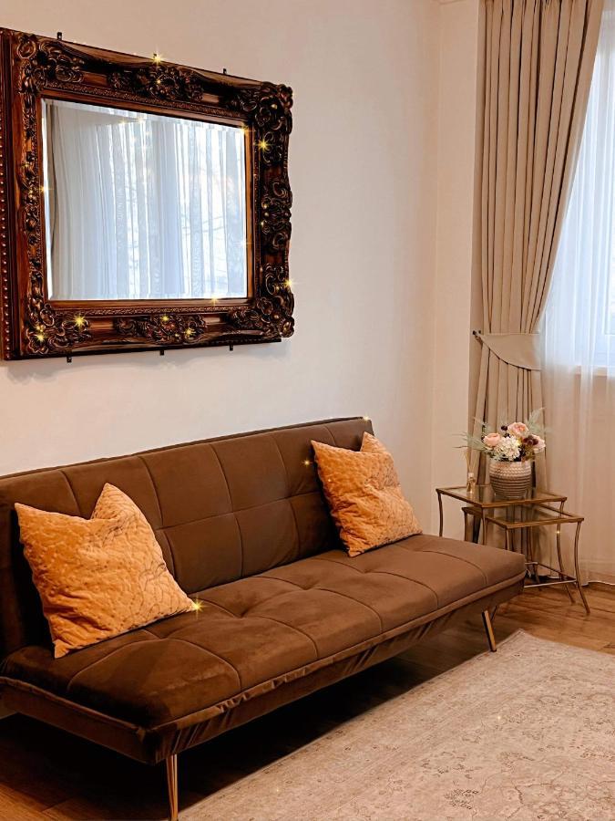 Niran Apartament Oradea Exterior foto
